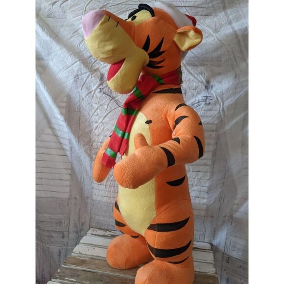 Brass key Tigger stuffed‎ stand up plush Winnie the - Picture 2 of 9